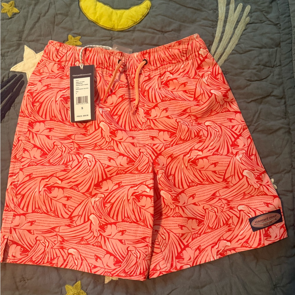 Men vineyard vine swim shorts